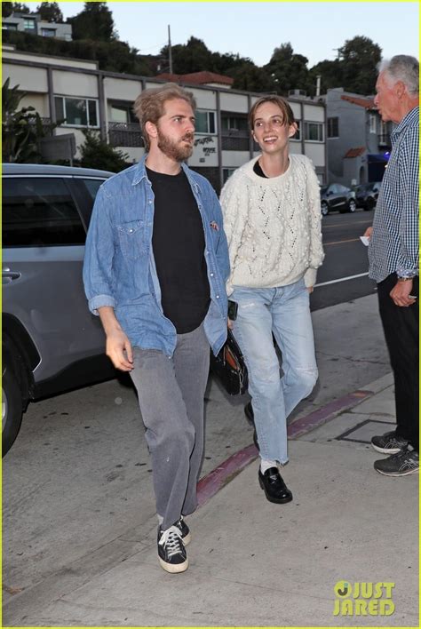 maya hawke partner|Maya Hawke & Boyfriend Christian Lee Hutson。